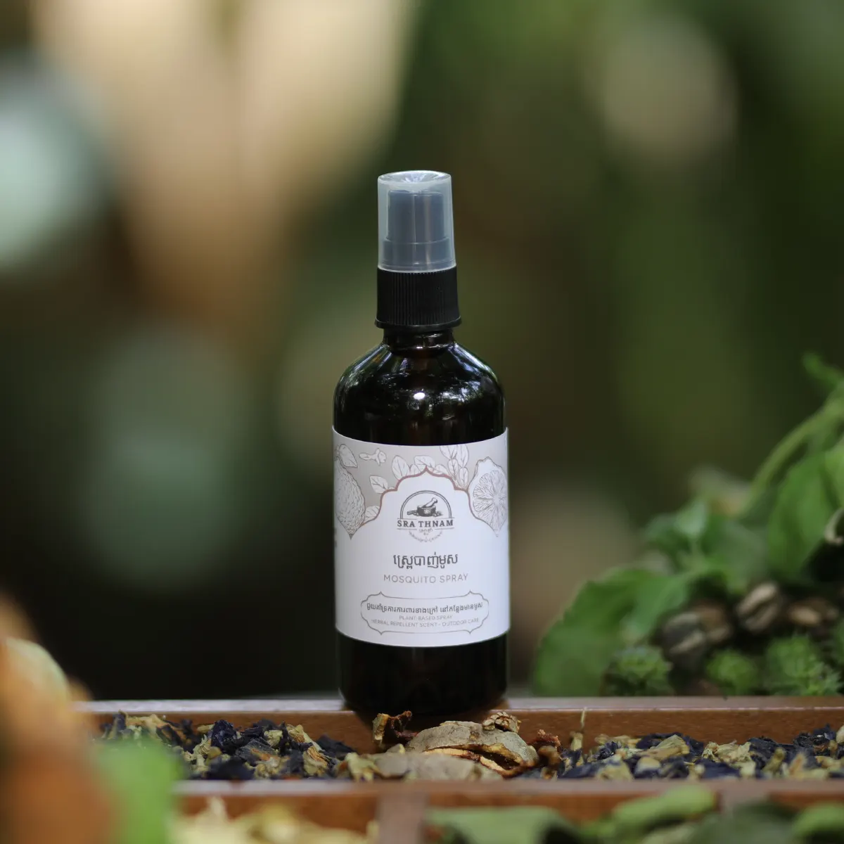 [FG-10028] ស្ព្រៃយ៍បាញ់មូស - ធំ 100ml